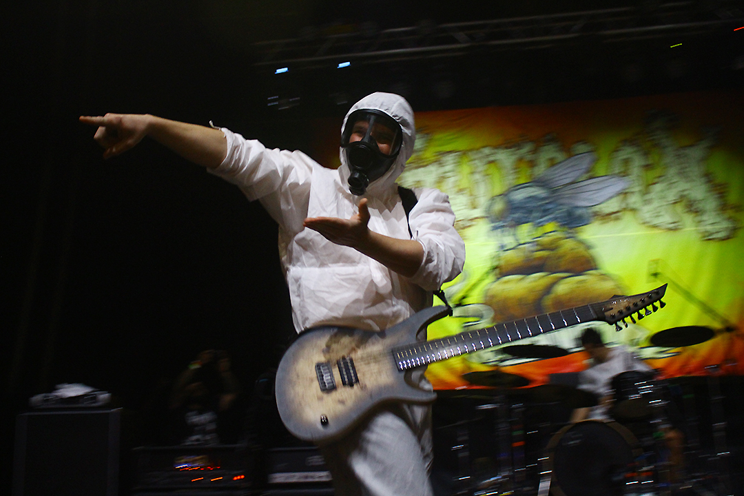 Gutalax: Cacofonía de Grind, Papel Higiénico y Descontrol